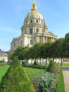 l'Htel des Invalides in Paris' 7th arrondissement.  Copyright 2006 -2010 Cold Spring Press.  All rights reserved.