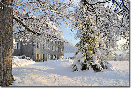 Chteau des Allues, winter 2012.  Photo copyright Stphane Vandeville 2012.  All rights reserved.