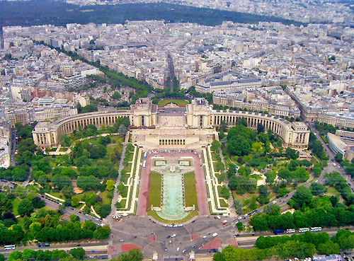 Palais de Chaillot from Eiffel Tower.  Wikipedia