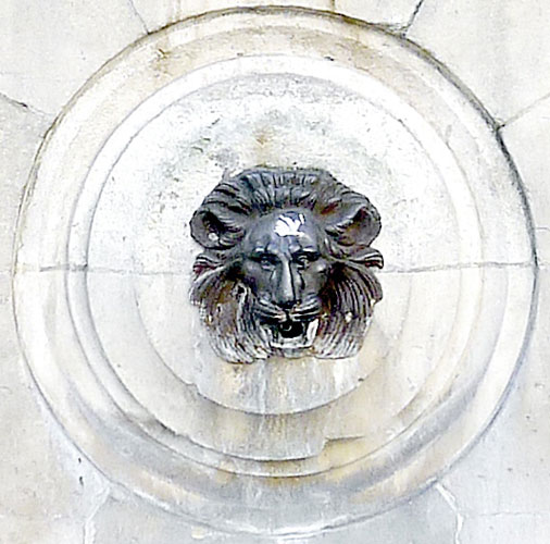 Fontaine des Haudriettes.  Wikipedia.