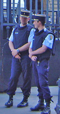 Gendarmes on guard at the Palais du Justice, Paris - Photo Credit http://fr.academic.ru with our thanks.