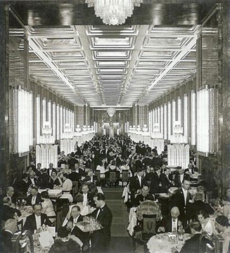 SS_Normandie_Grande_Salle_à_Manger.jpg - Wikipedia.