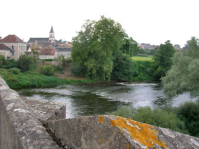Teh REiver Creuse at Lesigny-sur-Creuse.  Copyright Cold Spring Press.  All rights reserved.