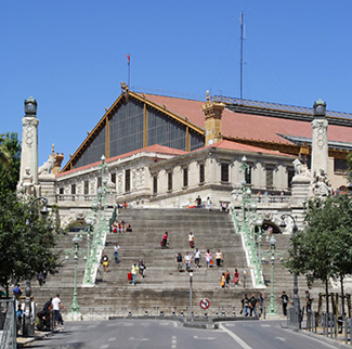 Steps to Marseille Gare de Saint-Charles