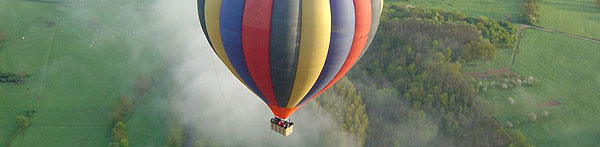 Balloon over Burgundy.  Photo courtesy of Montgolfires en Bourgogne web site.