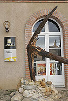 Anchor at Muse Laprouse, Albi.  Photo courtesy of Office de Tourisme d'Albi.  All rights reserved.