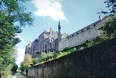 Abbaye de Solesmes.  Copyright 1999-present.  Cold Spring Press.  All rights reserved.